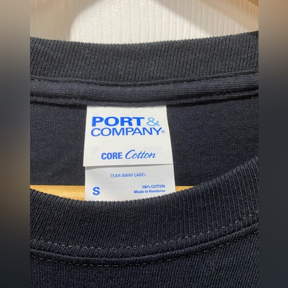 🔴2/$10 SALE🔴 Vintage Cigarette Sago Brand Tee Shirt - Picture 3 of 4